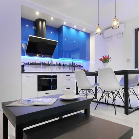 Bulwary Wislane P&O Serviced Apartments With Ac Варшава Екстер'єр фото