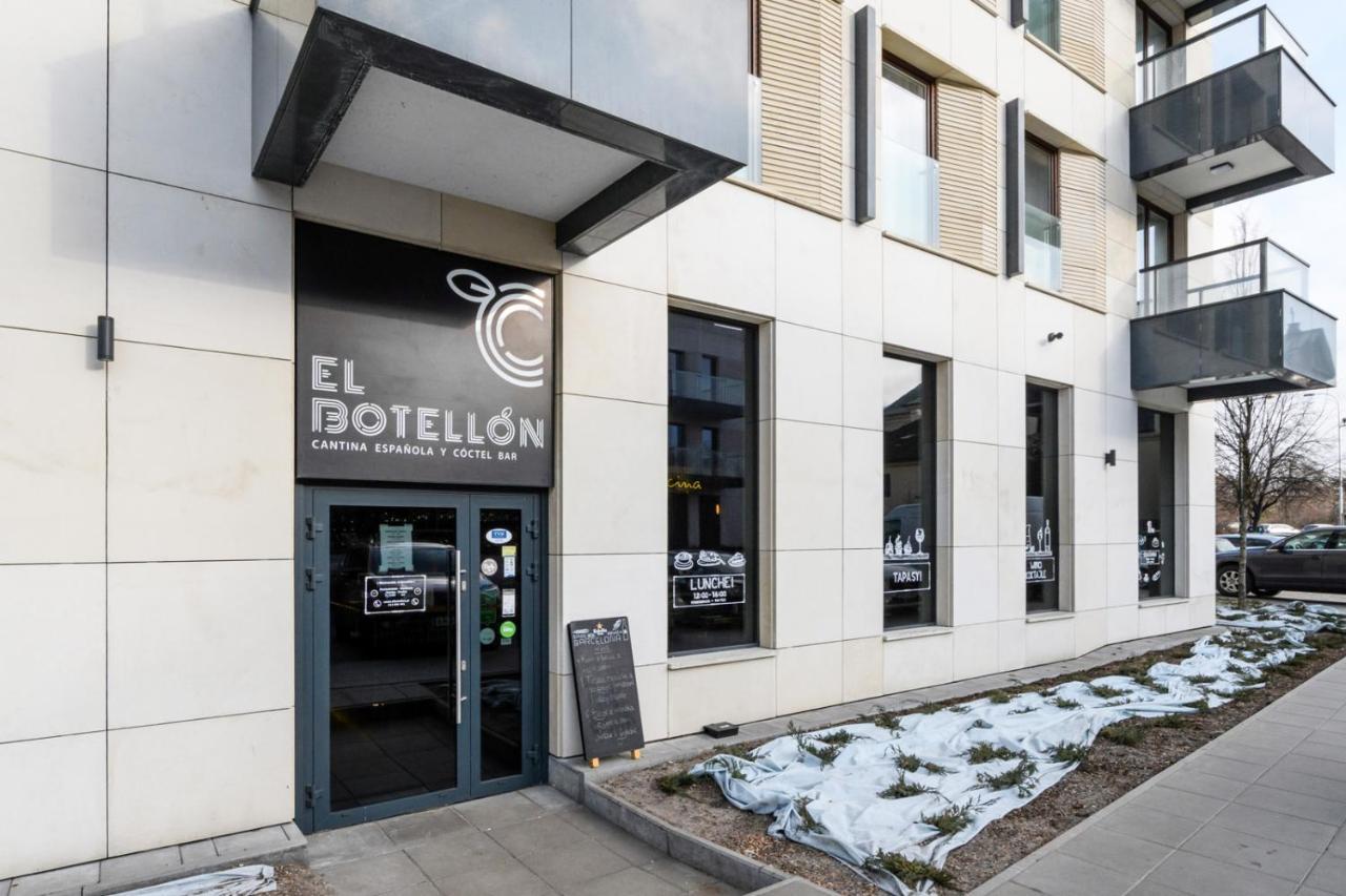 Bulwary Wislane P&O Serviced Apartments With Ac Варшава Екстер'єр фото