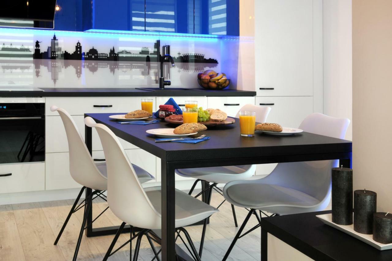 Bulwary Wislane P&O Serviced Apartments With Ac Варшава Екстер'єр фото