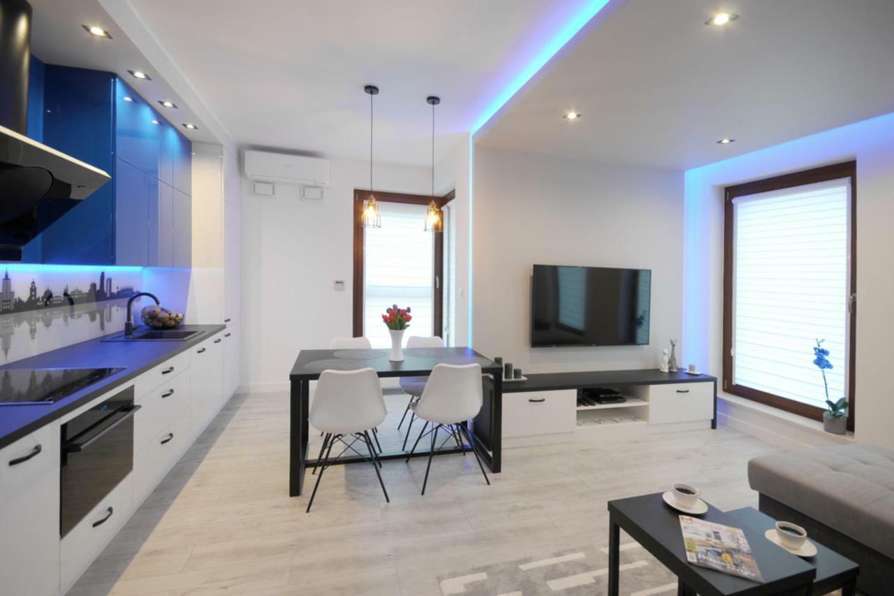 Bulwary Wislane P&O Serviced Apartments With Ac Варшава Екстер'єр фото