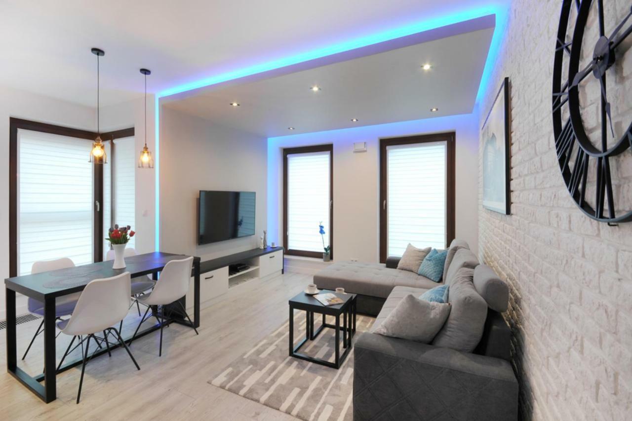 Bulwary Wislane P&O Serviced Apartments With Ac Варшава Екстер'єр фото