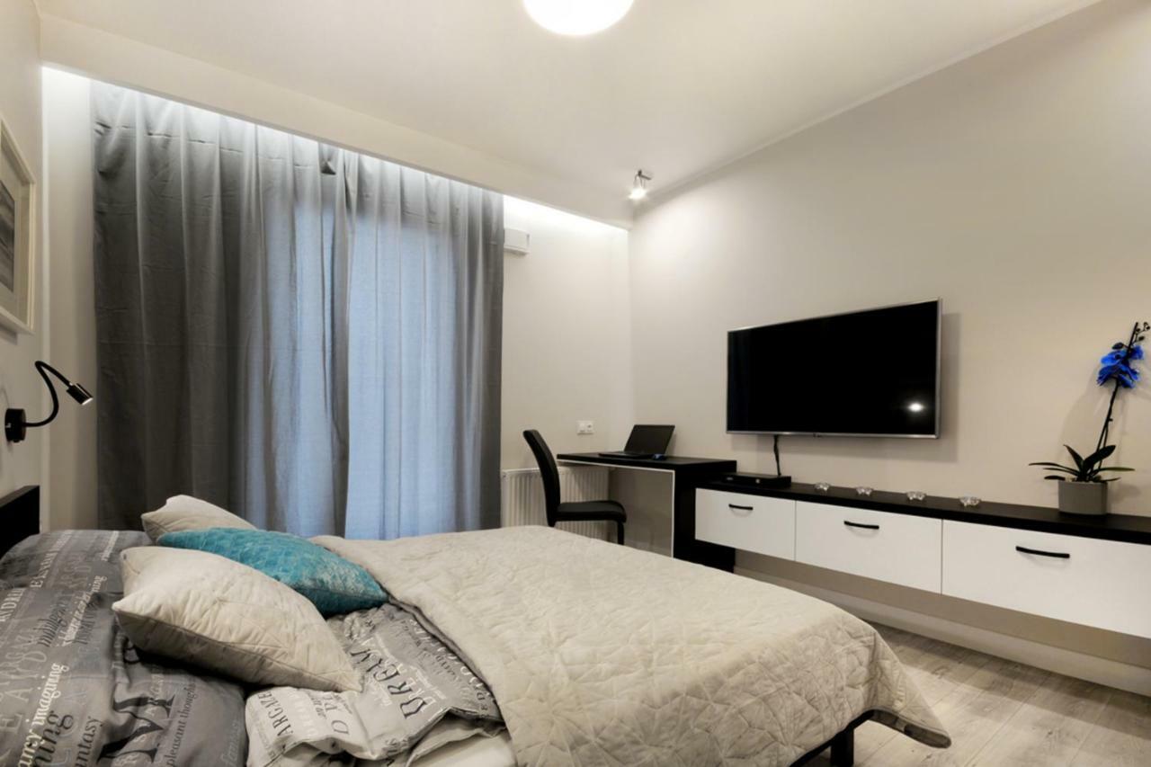 Bulwary Wislane P&O Serviced Apartments With Ac Варшава Екстер'єр фото